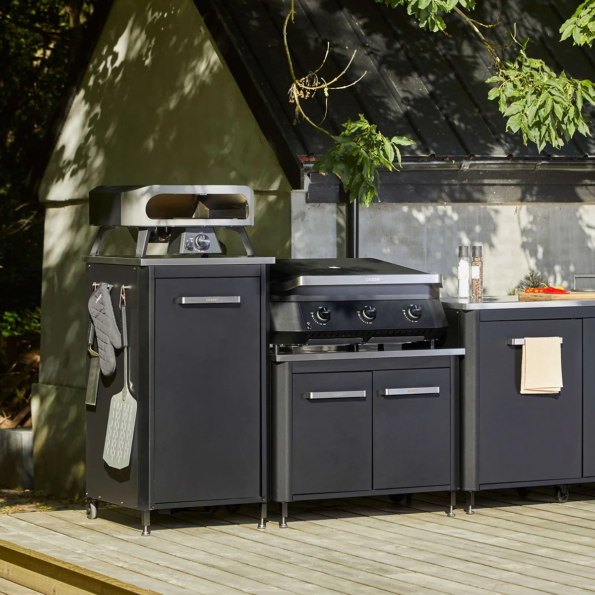 Cozze 17" Classic Gas Pizza Oven - Hog the Oven