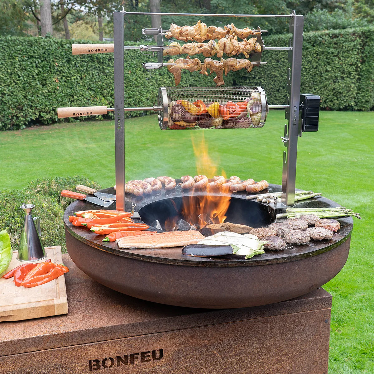 BonFeu BonBiza Island Outdoor Kitchen - Hog the Oven