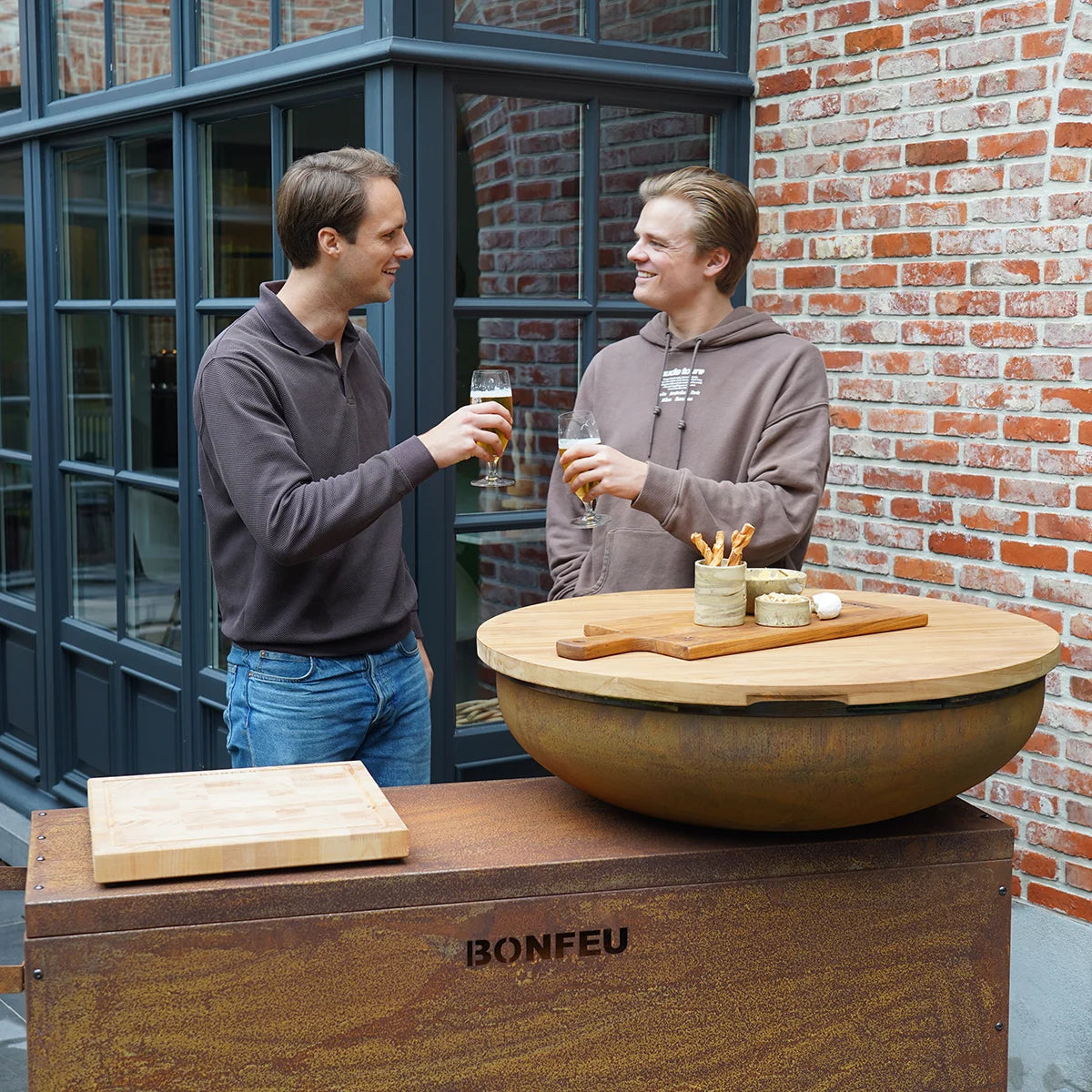 BonFeu BonTeak Table Top - Hog the Oven