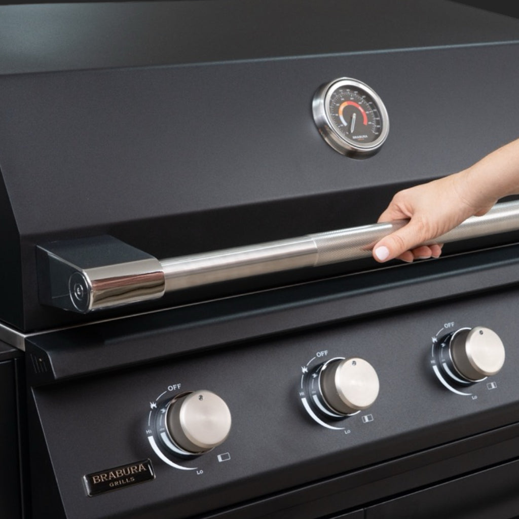 Brabura Lite Series 300 Compact Kitchen - Hog the Oven