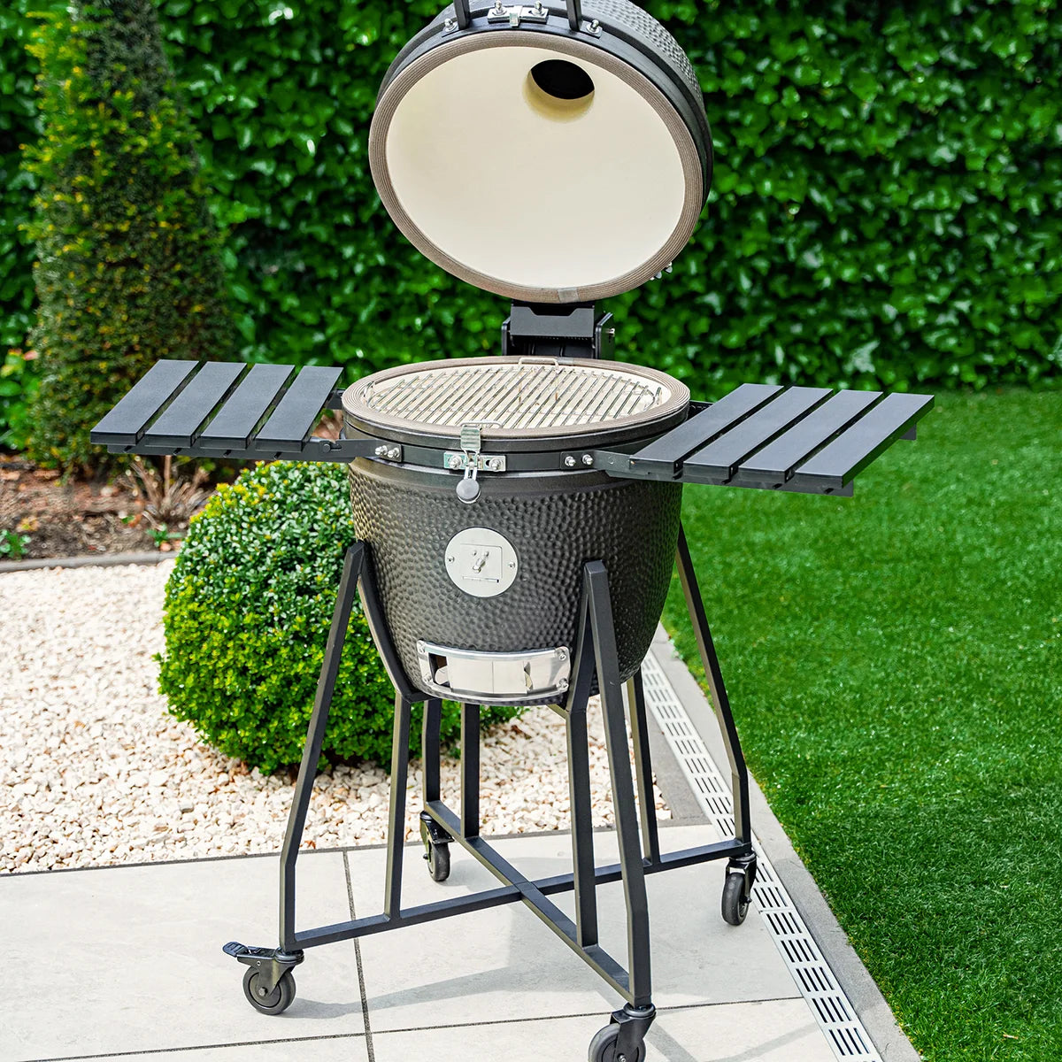 GRLLR Ember Classic 22 Inch Kamado with Trolley - Hog the Oven