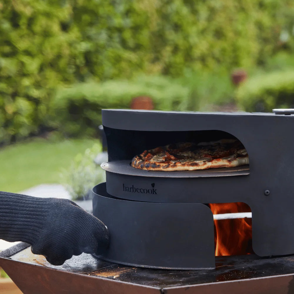 Barbecook Dynamic Centre Pizza Oven - Hog the Oven