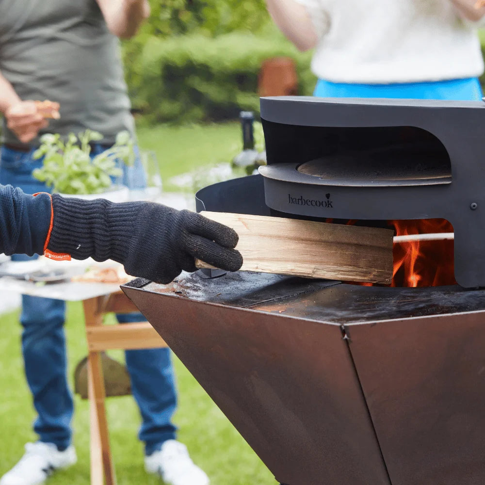 Barbecook Dynamic Centre Pizza Oven - Hog the Oven