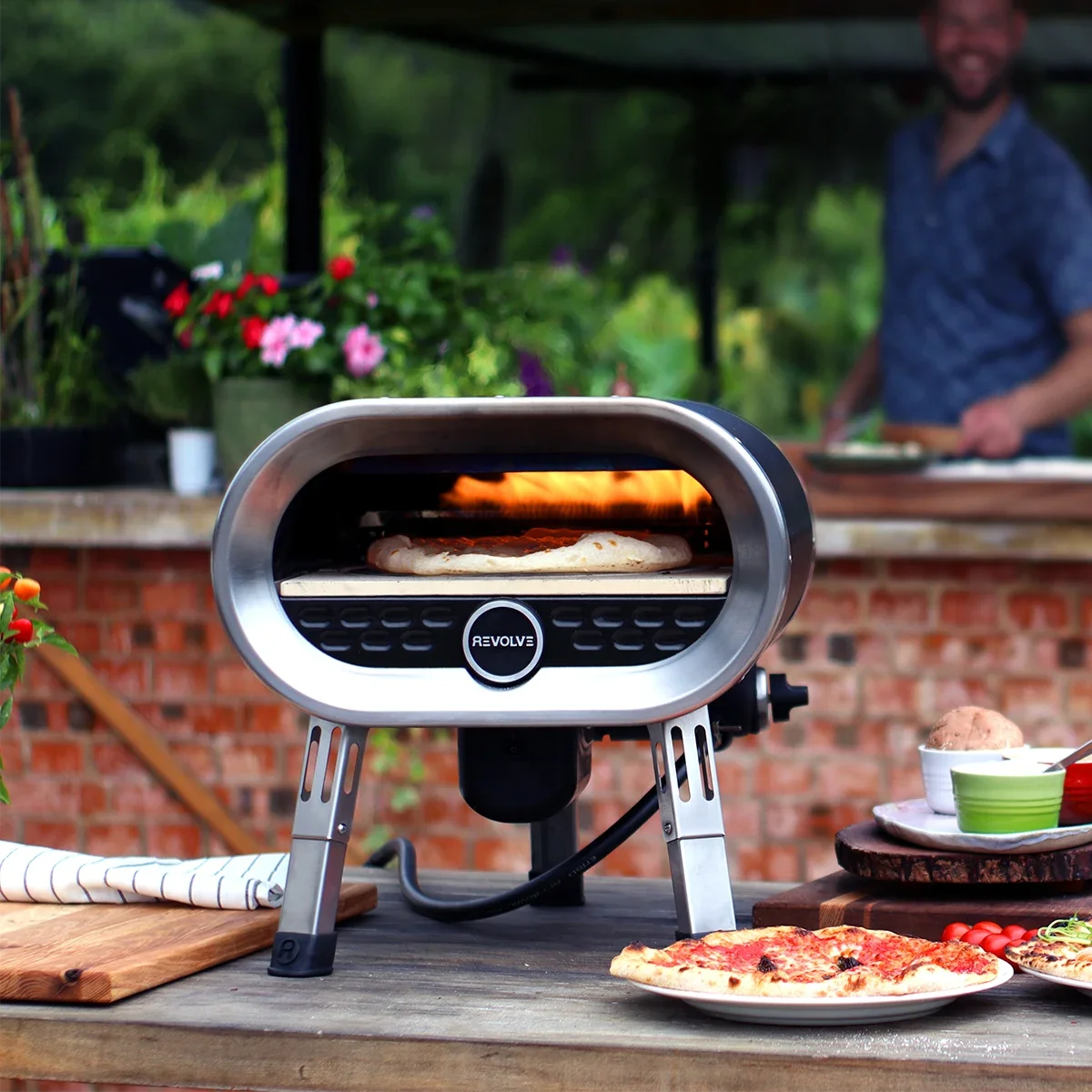 Revolve Gas Pizza Oven - no turning required!