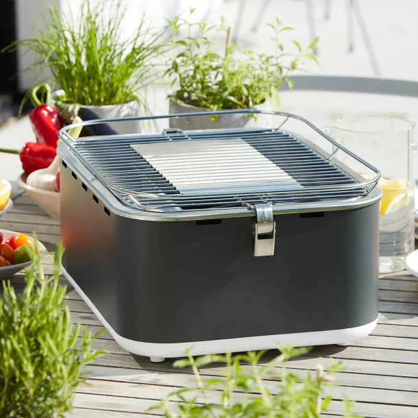 Barbecook Carlo Charcoal Table Grill - Hog the Oven